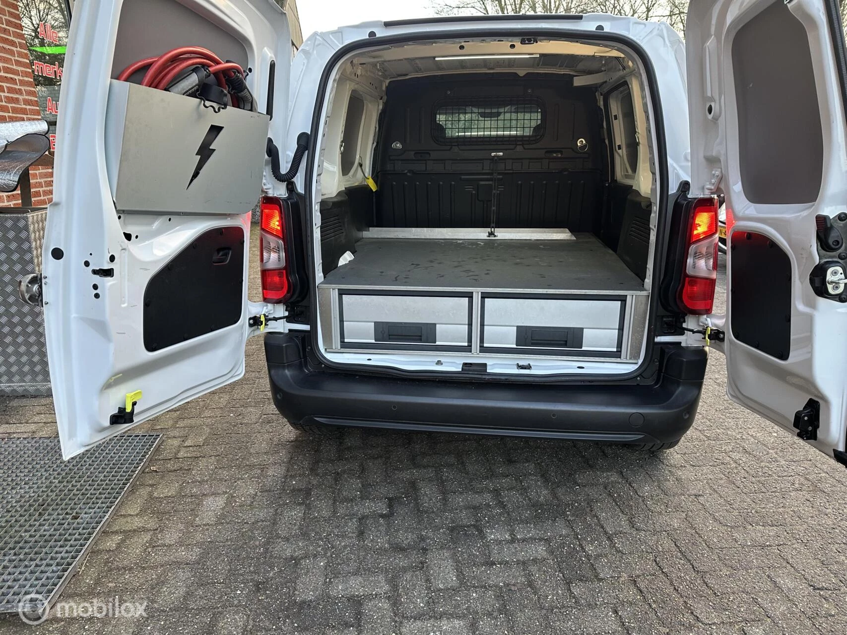 Hoofdafbeelding Citroën ë-Berlingo