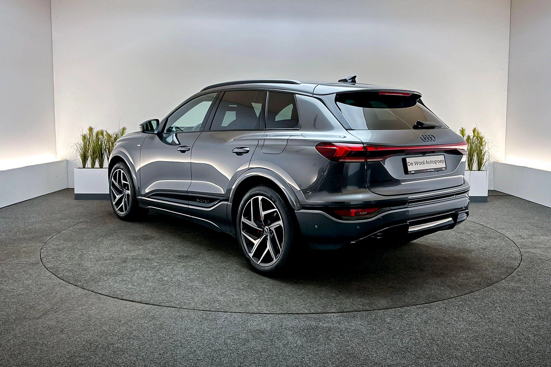 Hoofdafbeelding Audi Q6 e-tron