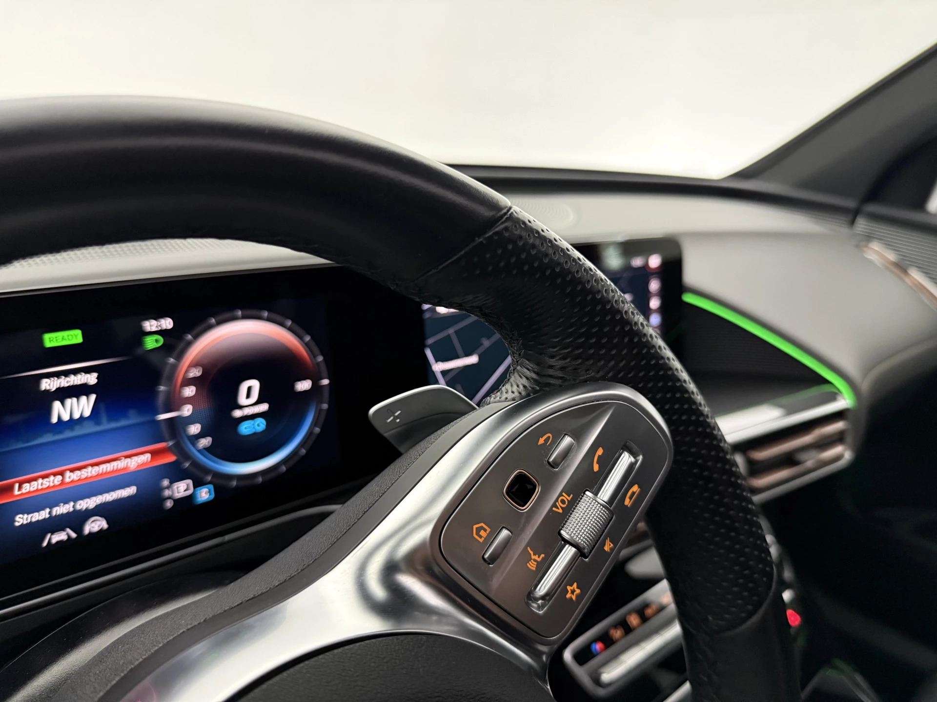 Hoofdafbeelding Mercedes-Benz EQC