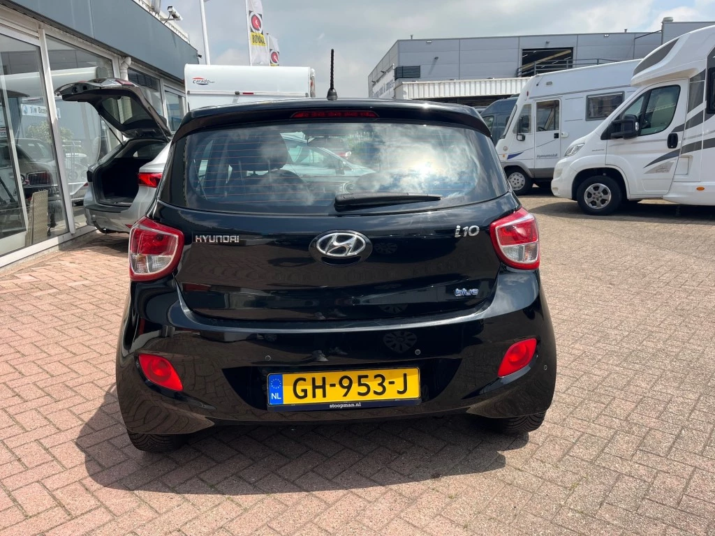 Hoofdafbeelding Hyundai i10