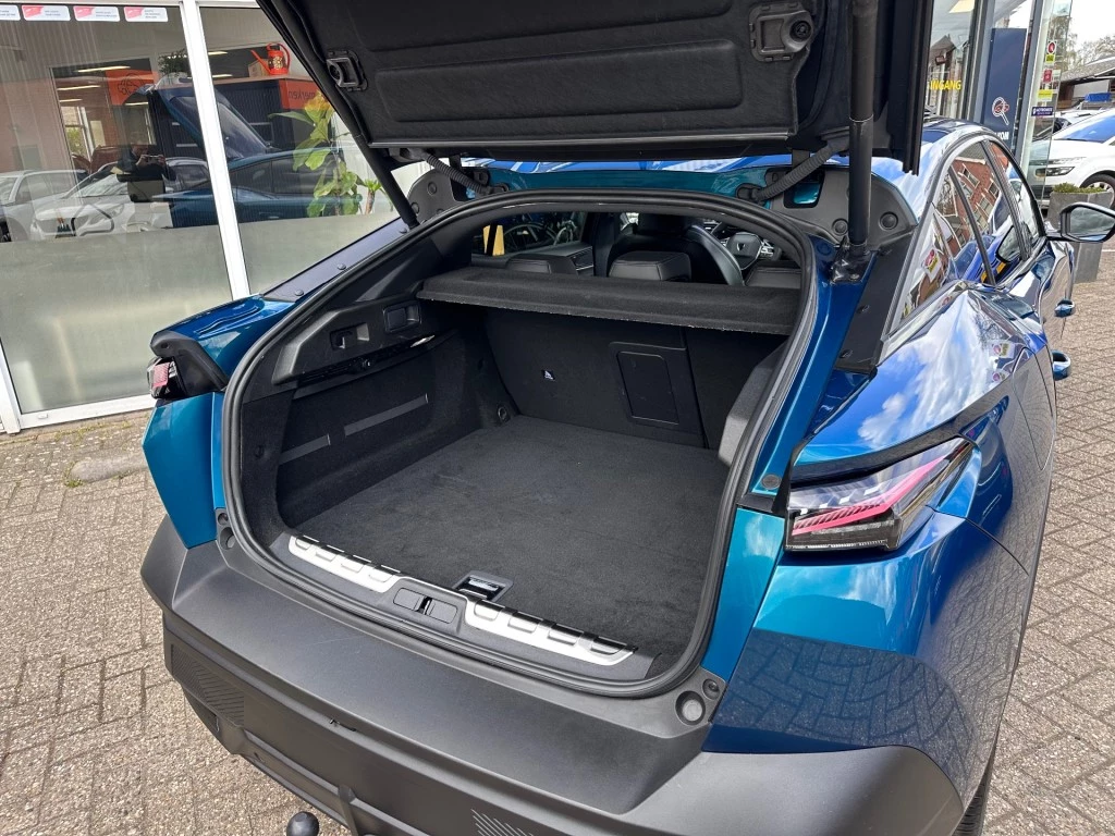 Hoofdafbeelding Peugeot 408