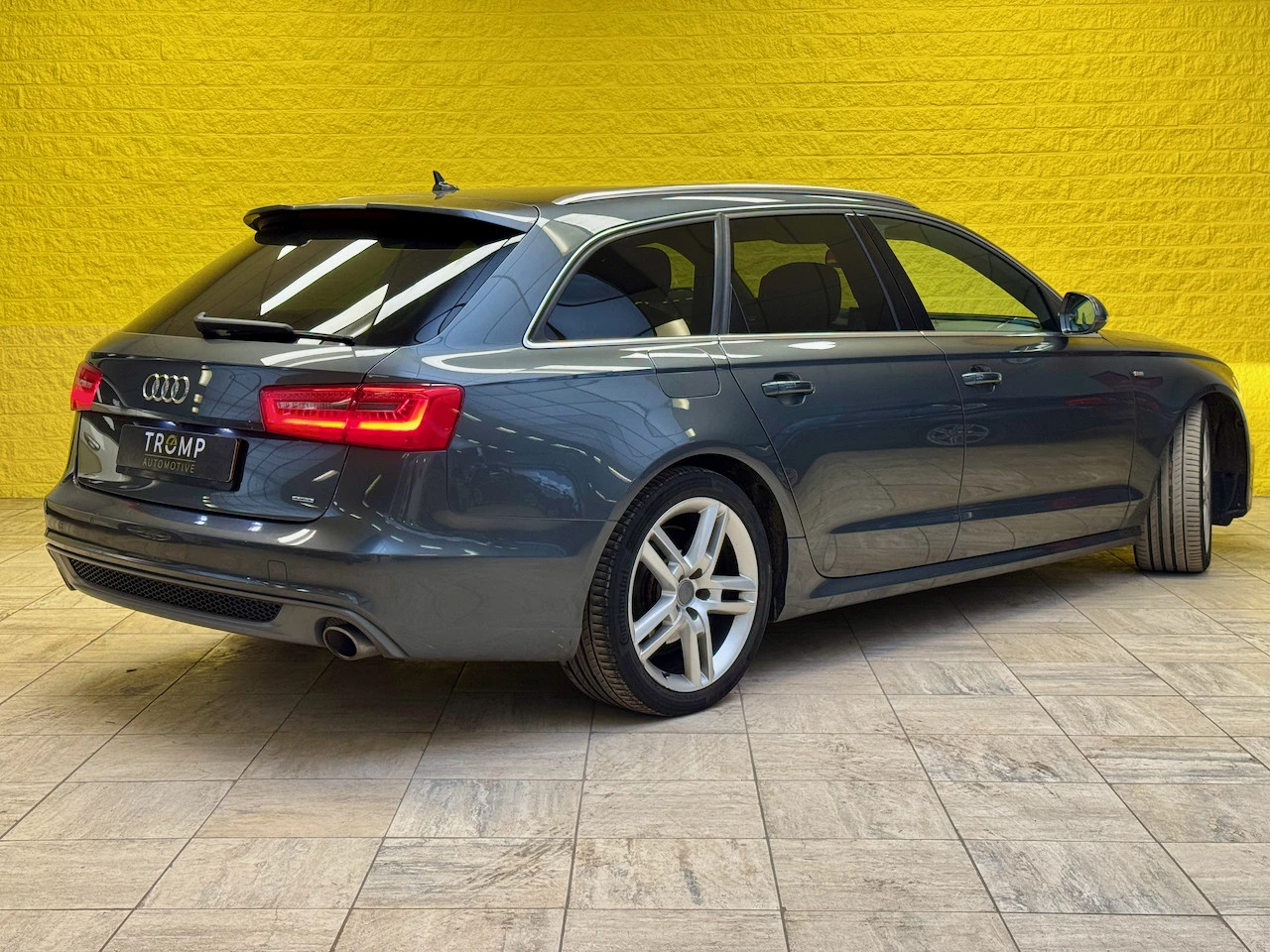 Hoofdafbeelding Audi A6