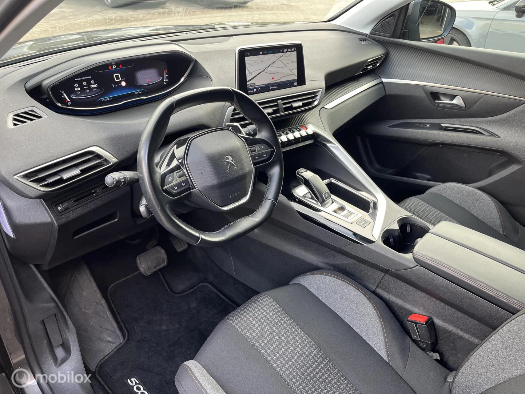 Hoofdafbeelding Peugeot 5008