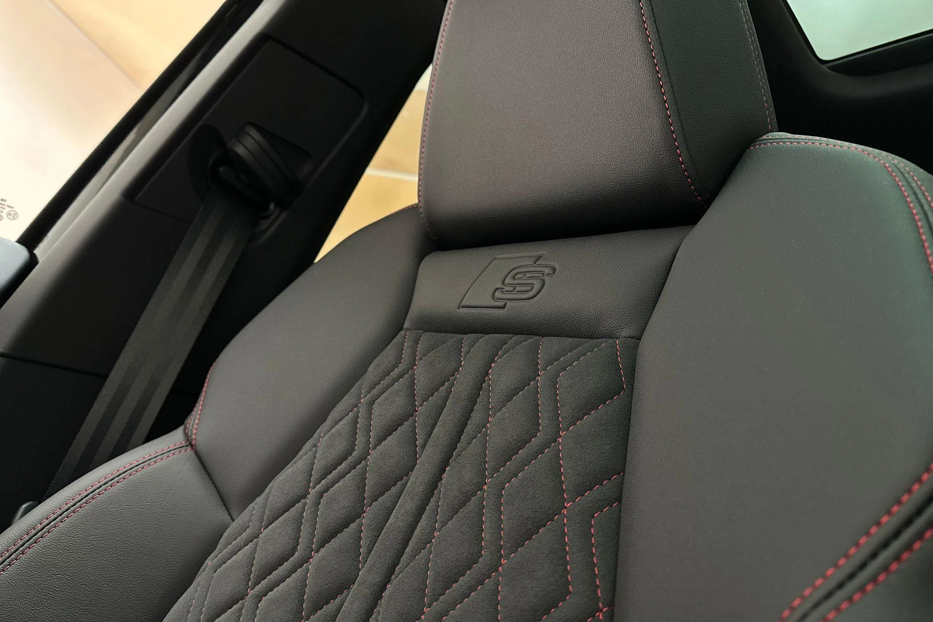 Hoofdafbeelding Audi Q4 Sportback e-tron