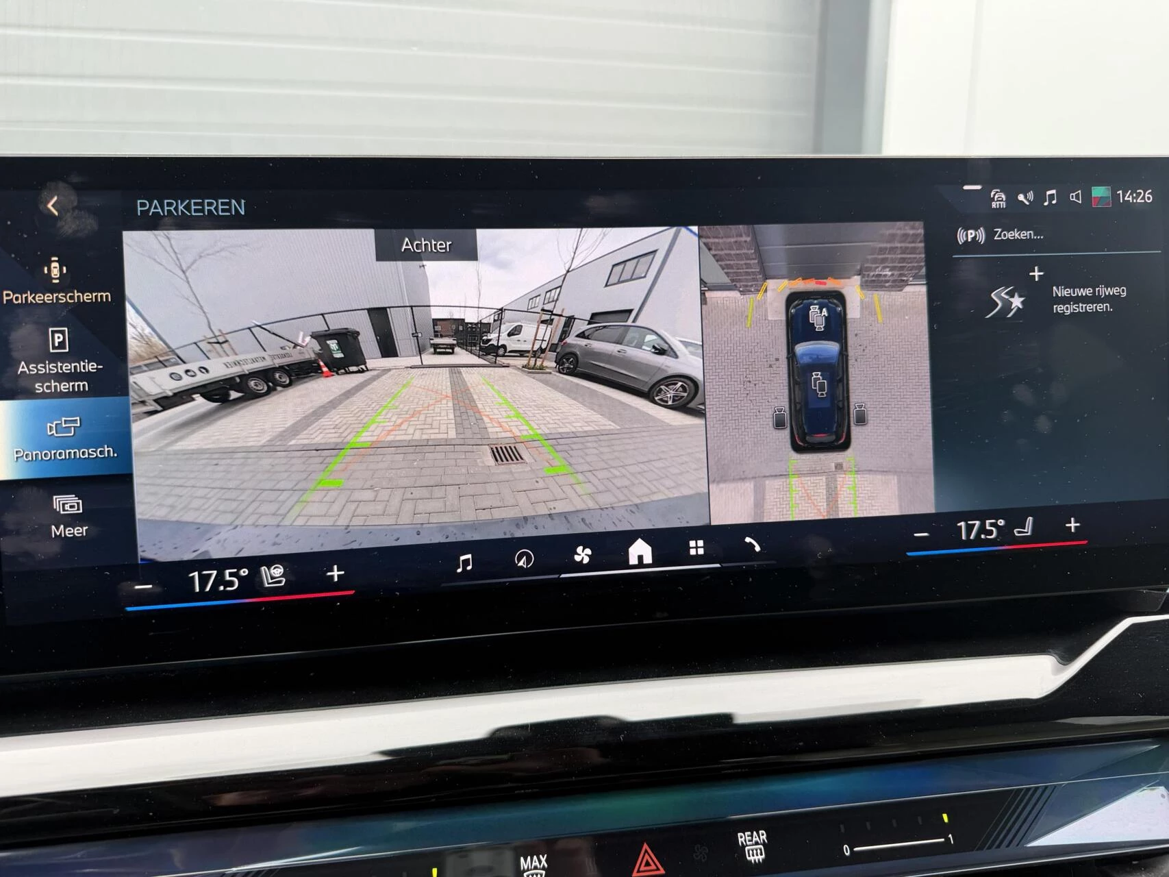 Hoofdafbeelding BMW i5