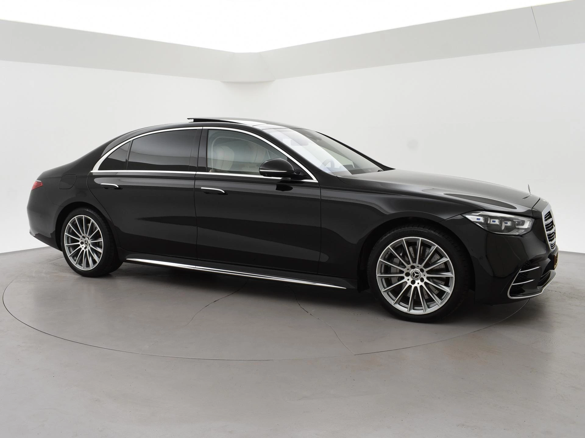 Hoofdafbeelding Mercedes-Benz S-Klasse