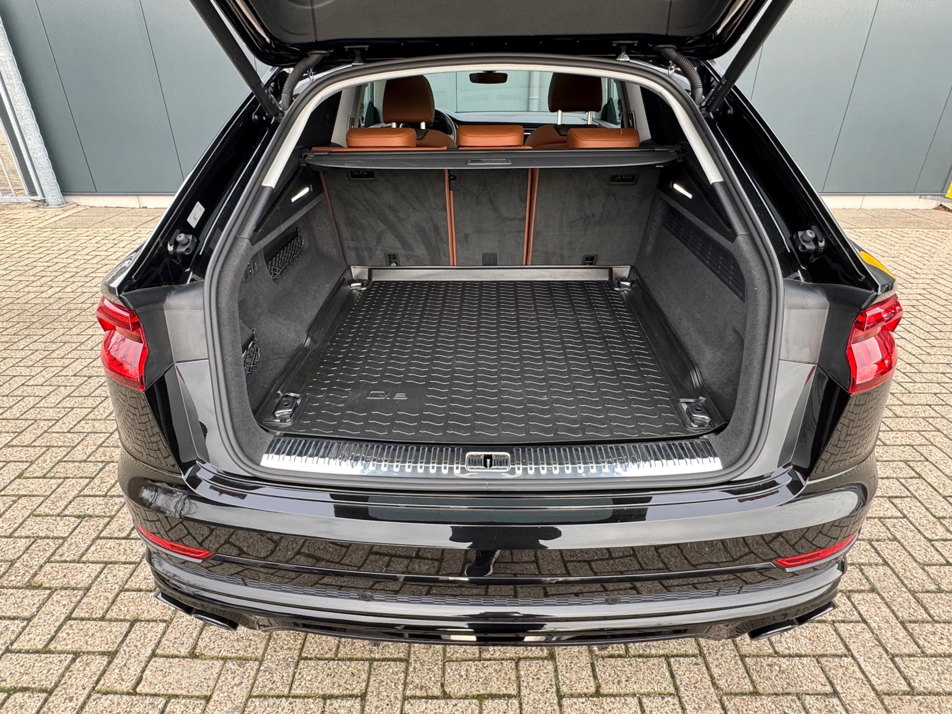 Hoofdafbeelding Audi Q8