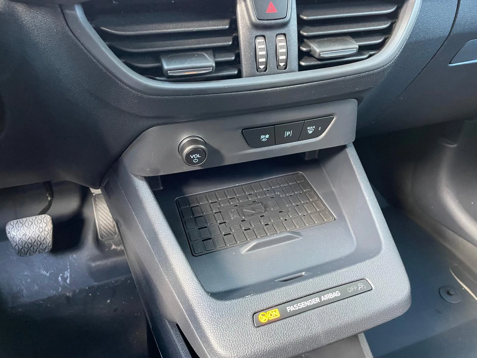 Hoofdafbeelding Ford E-Transit Courier