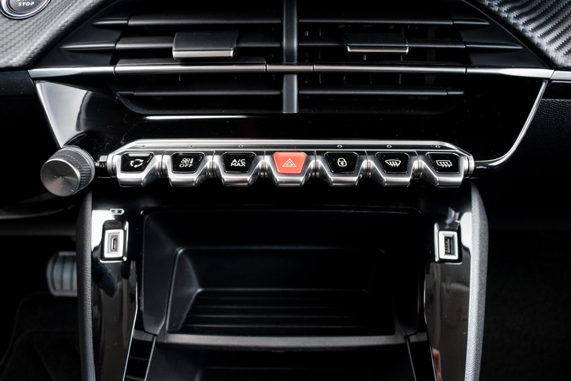 Hoofdafbeelding Peugeot e-208