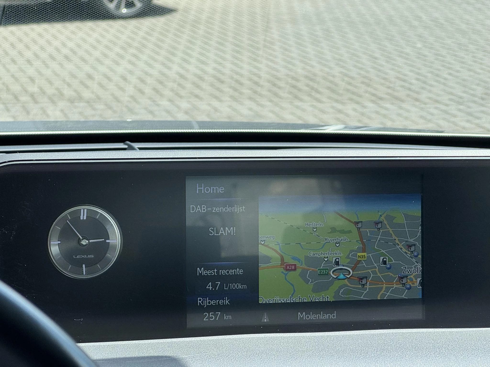 Hoofdafbeelding Lexus UX