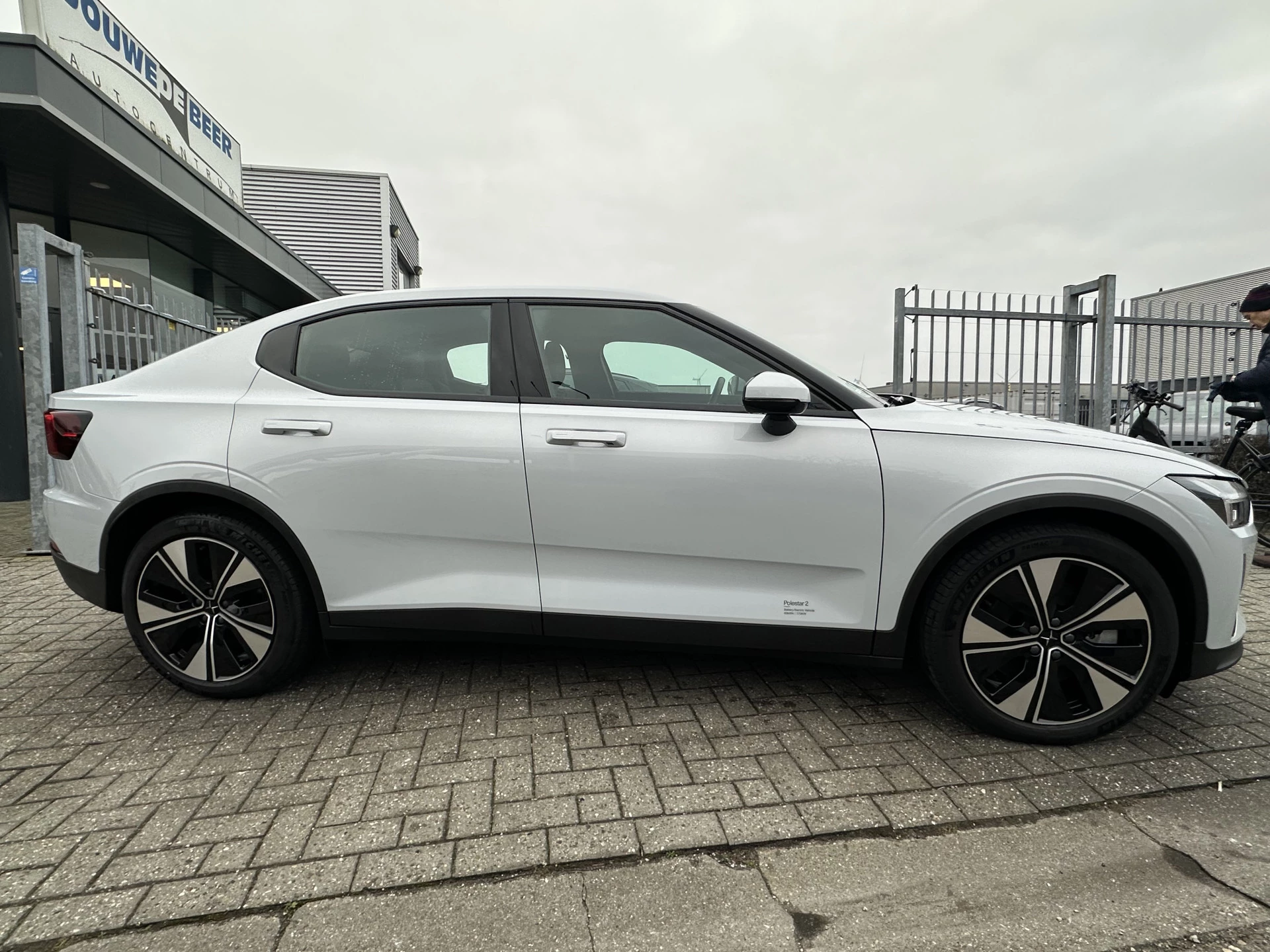 Hoofdafbeelding Polestar 2