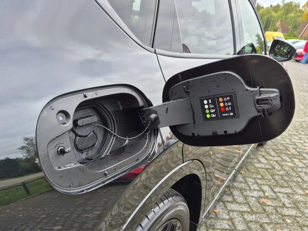 Hoofdafbeelding Mazda CX-60