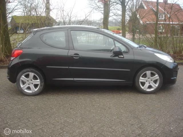 Hoofdafbeelding Peugeot 207
