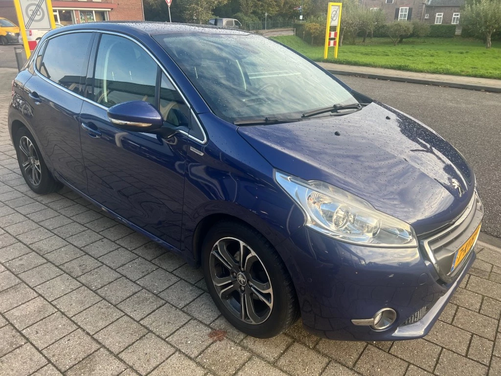 Hoofdafbeelding Peugeot 208