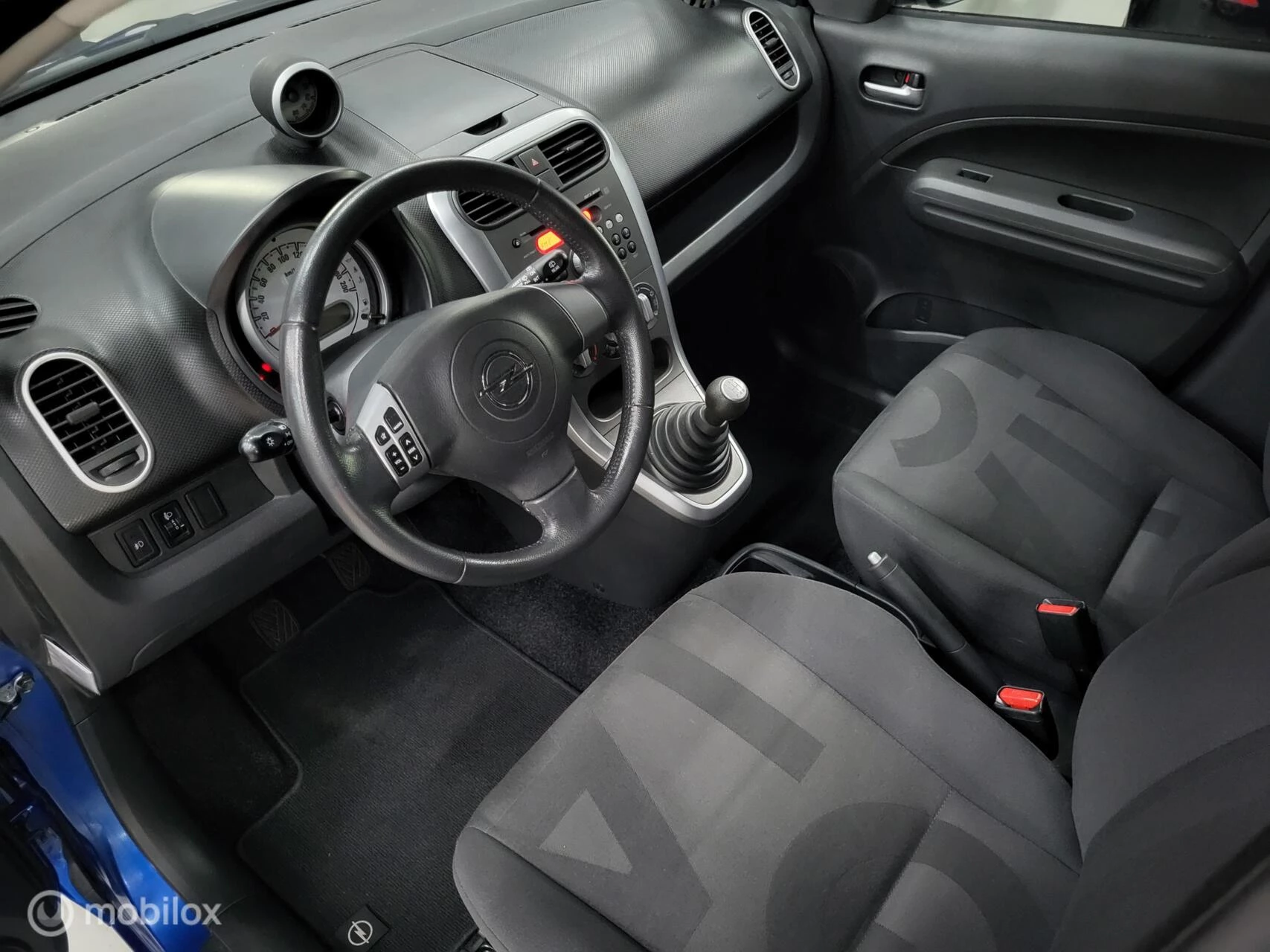 Hoofdafbeelding Opel Agila