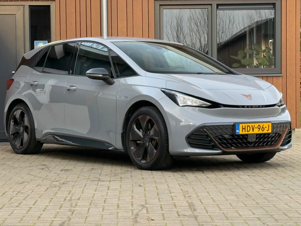 Hoofdafbeelding CUPRA Born