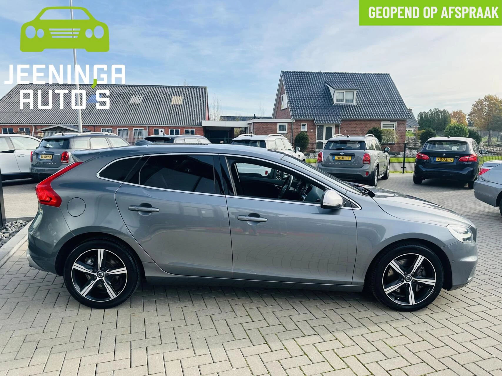 Hoofdafbeelding Volvo V40