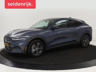 Hoofdafbeelding Ford Mustang Mach-E Ford Mustang Mach-E Extended RWD 98 kWh | Leder | Stoelverwarming |  Adaptive cruise | Camera | Carplay | Keyless | Stuurverwarming