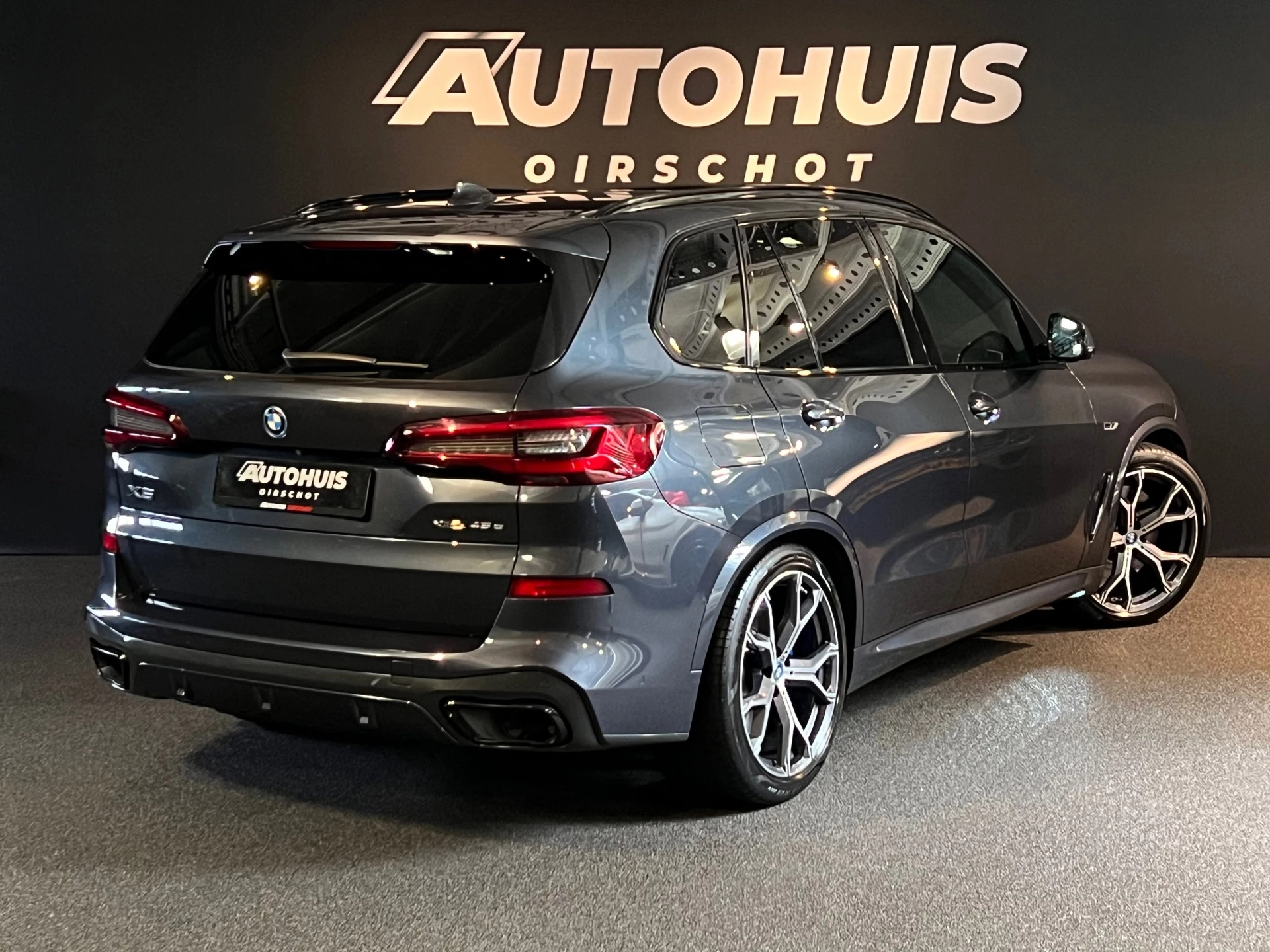 Hoofdafbeelding BMW X5