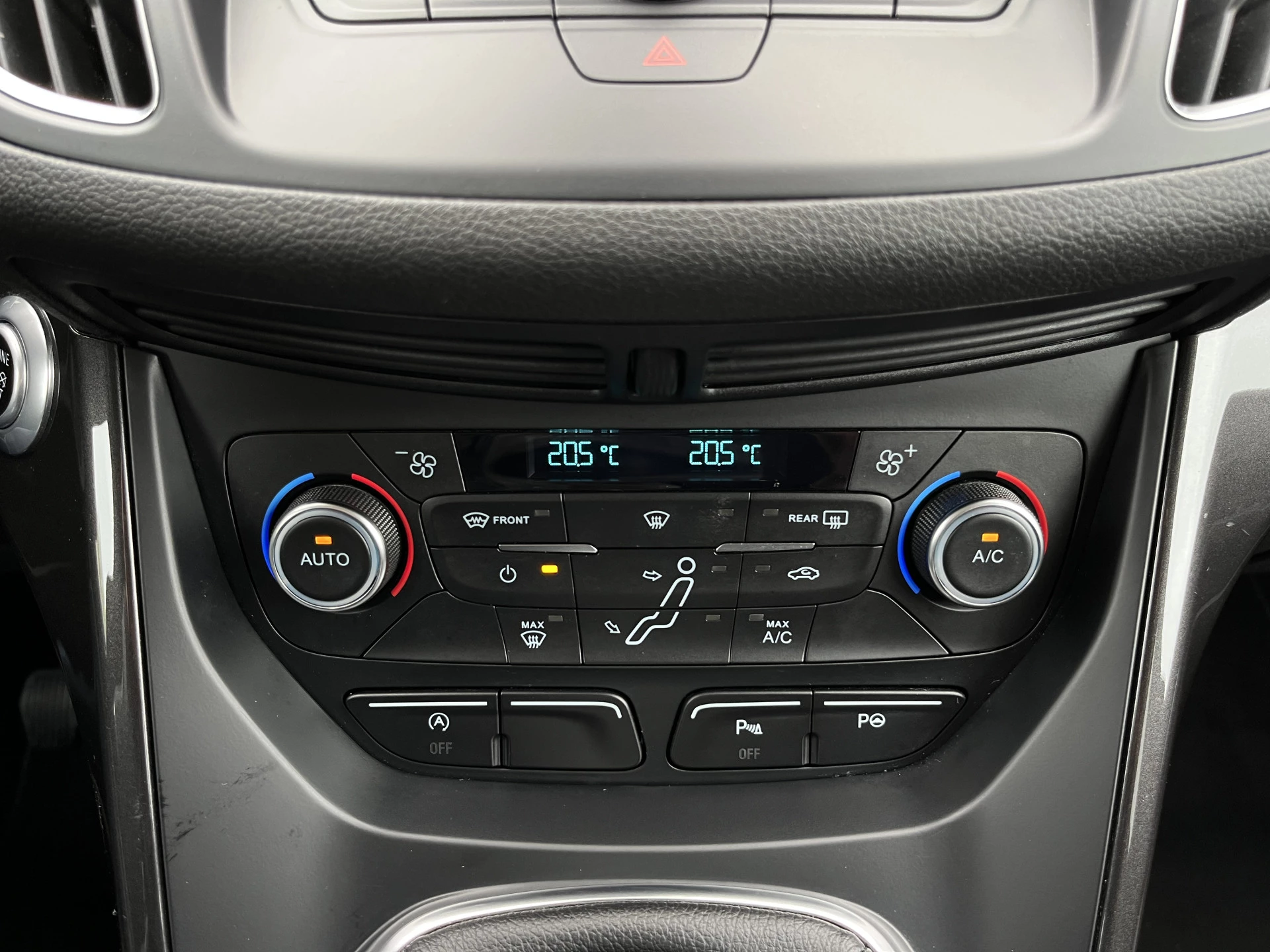 Hoofdafbeelding Ford C-MAX
