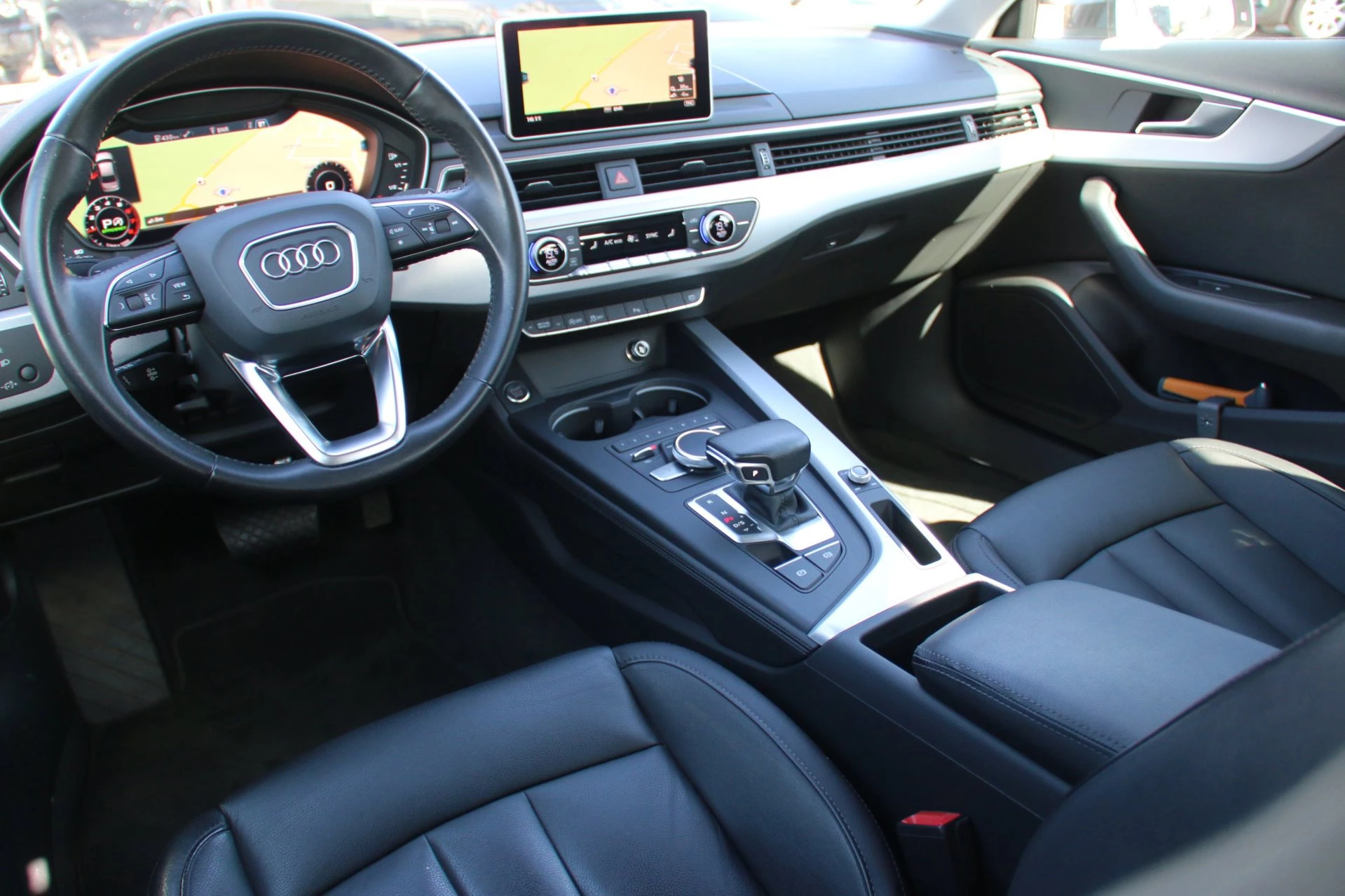 Hoofdafbeelding Audi A4