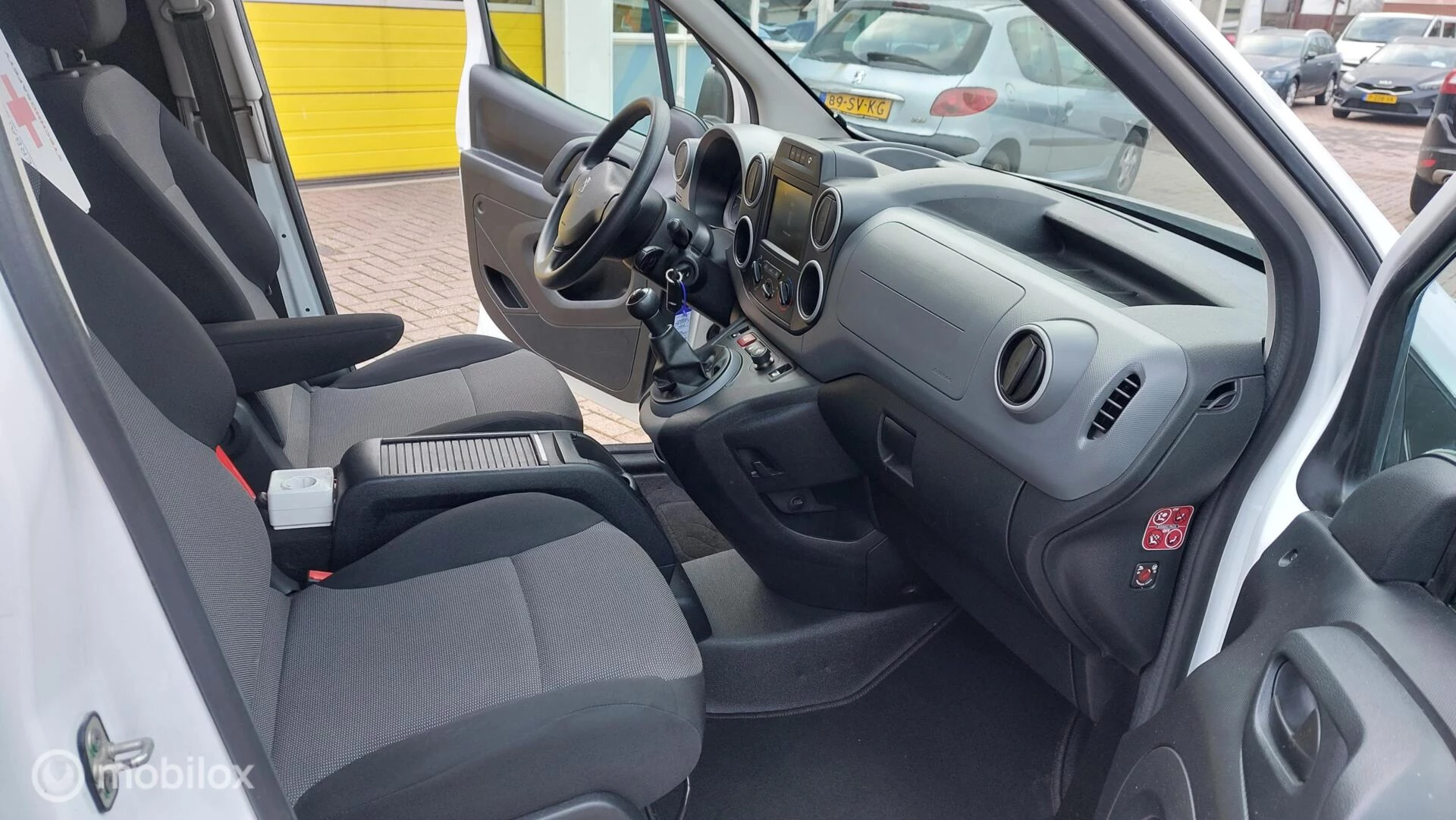 Hoofdafbeelding Peugeot Partner