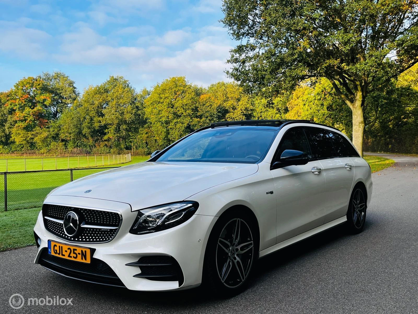 Hoofdafbeelding Mercedes-Benz E-Klasse
