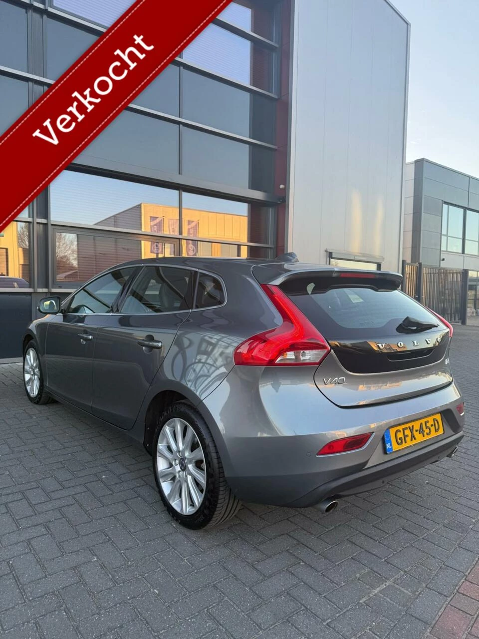 Hoofdafbeelding Volvo V40