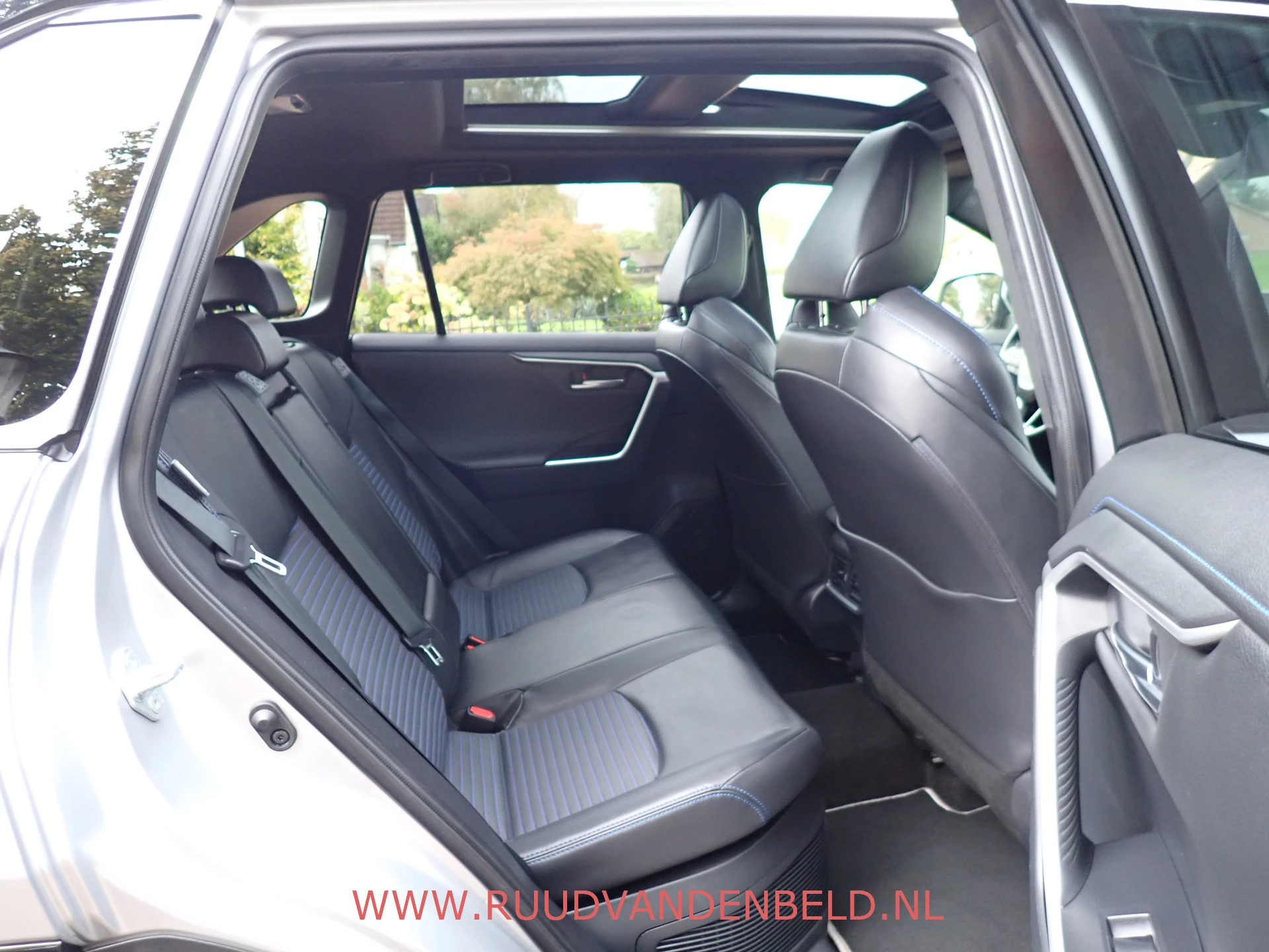 Hoofdafbeelding Toyota RAV4