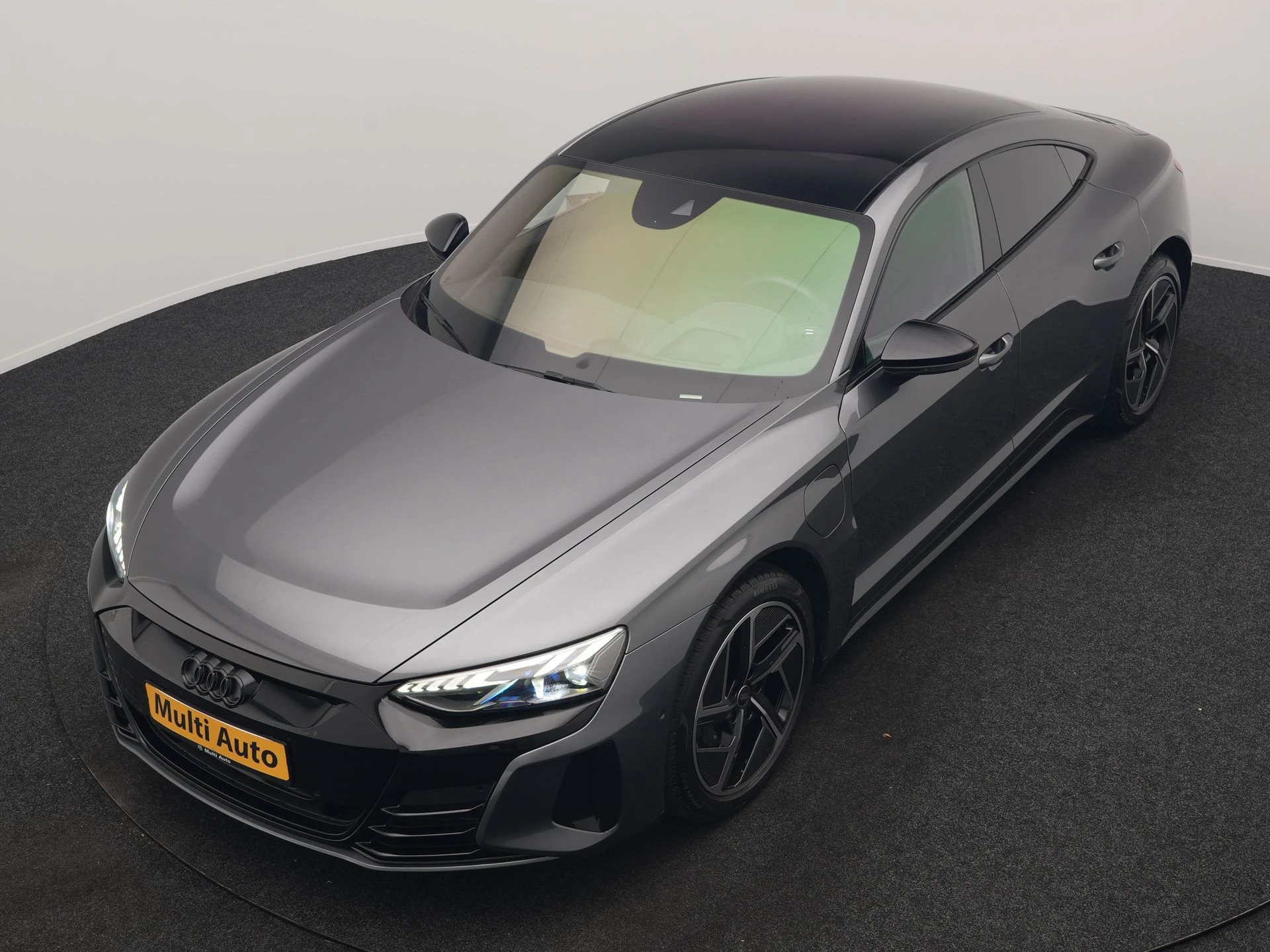 Hoofdafbeelding Audi e-tron GT