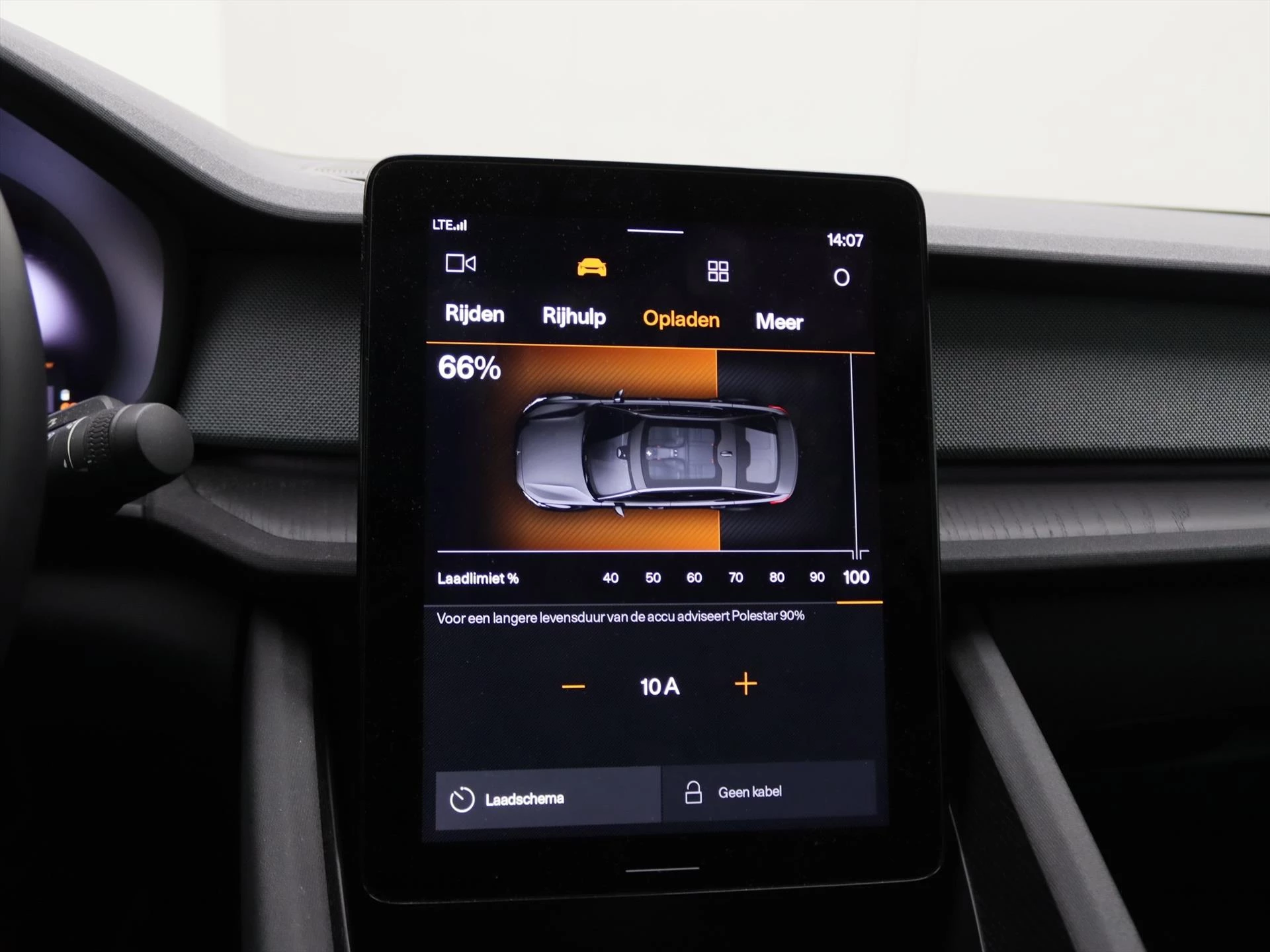 Hoofdafbeelding Polestar 2