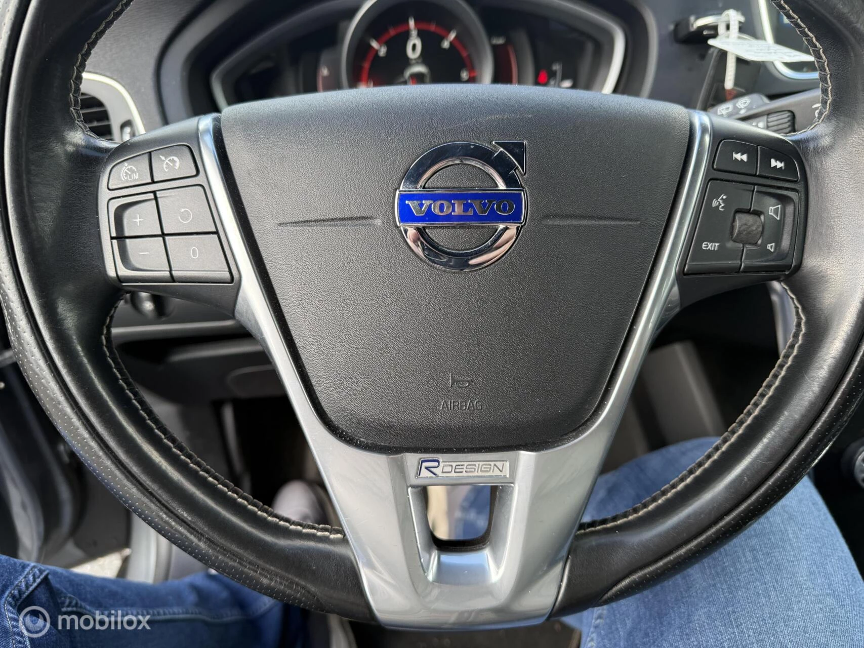 Hoofdafbeelding Volvo V40