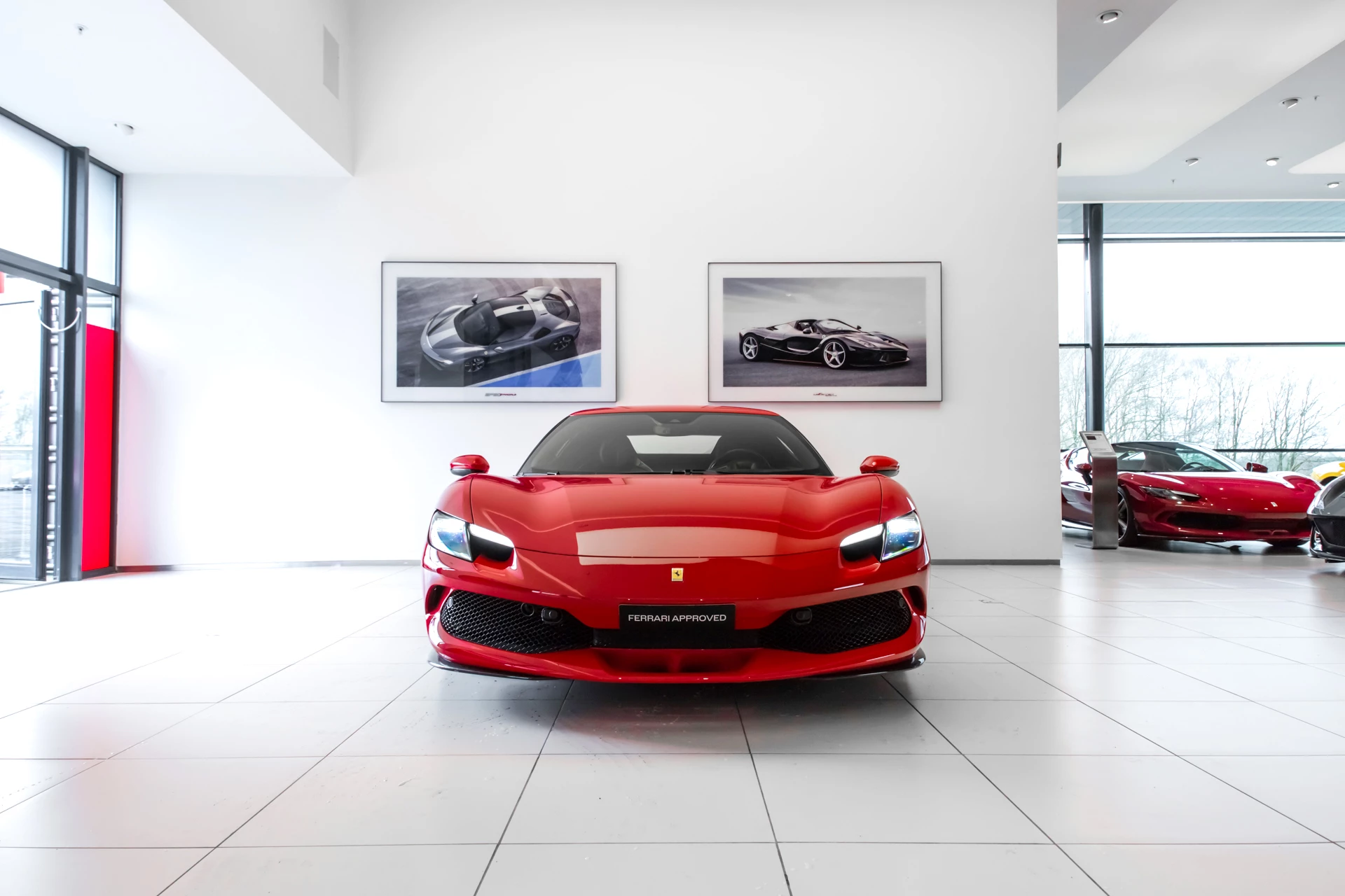 Hoofdafbeelding Ferrari 296