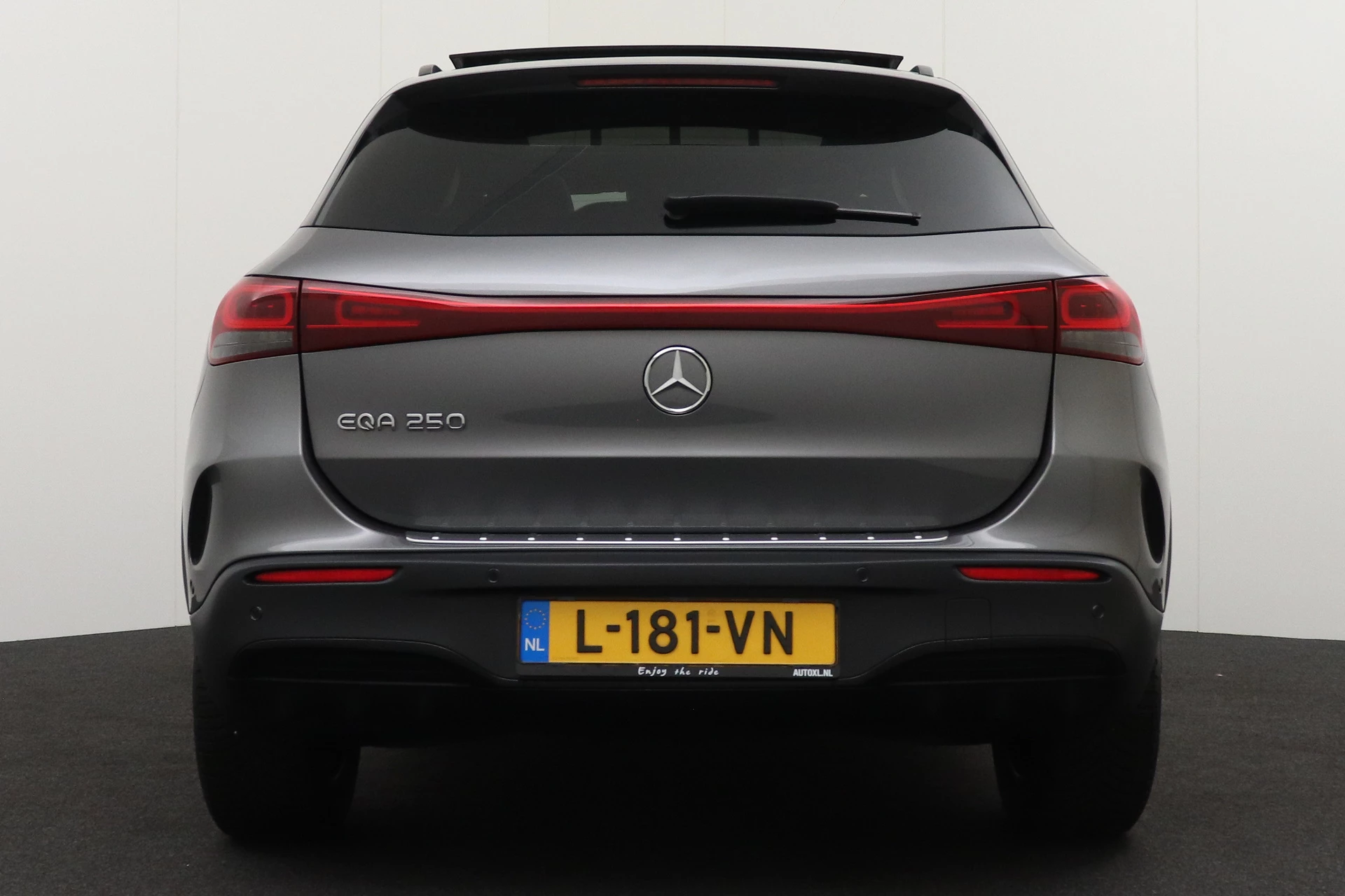 Hoofdafbeelding Mercedes-Benz EQA