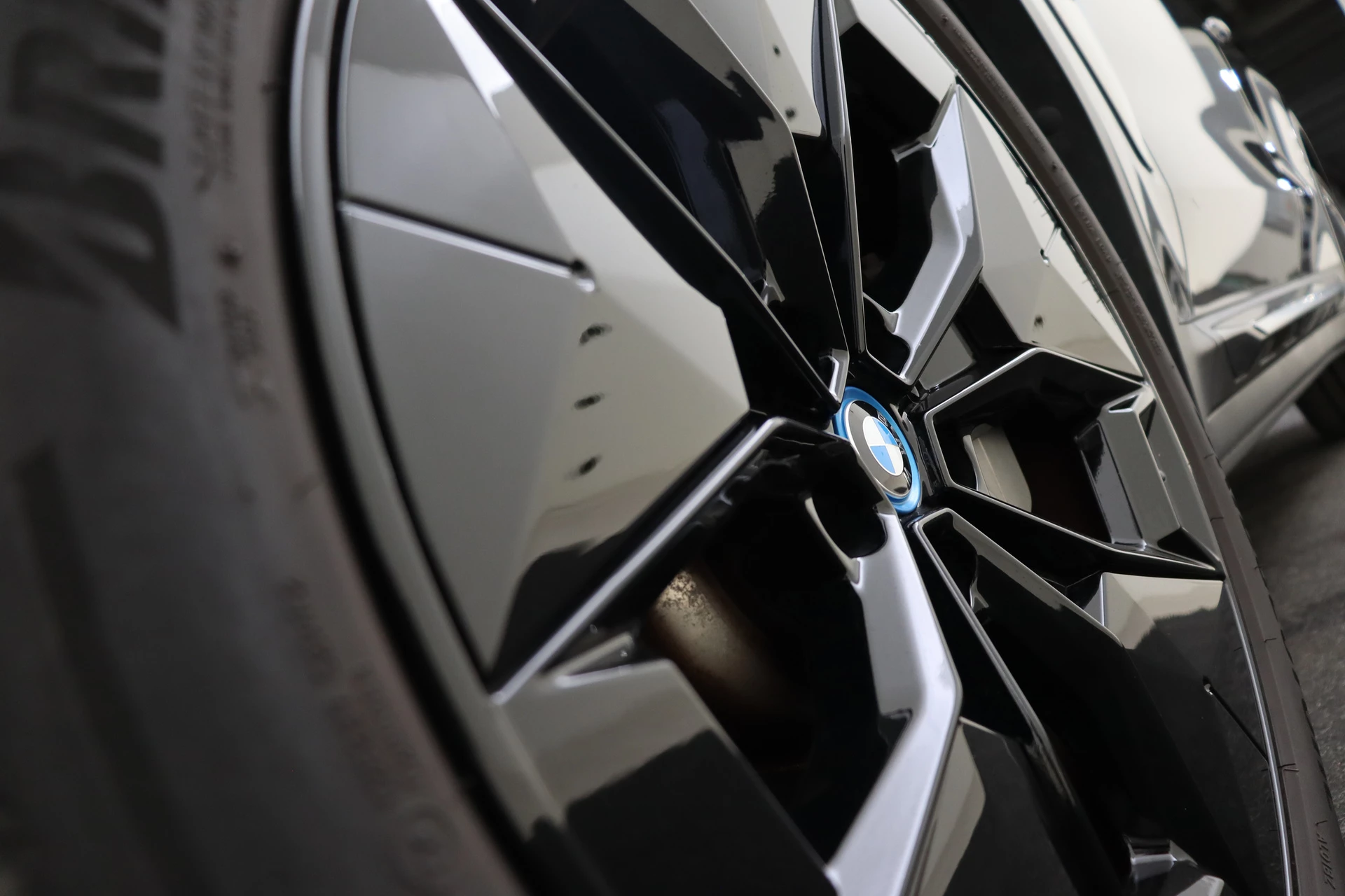 Hoofdafbeelding BMW iX3