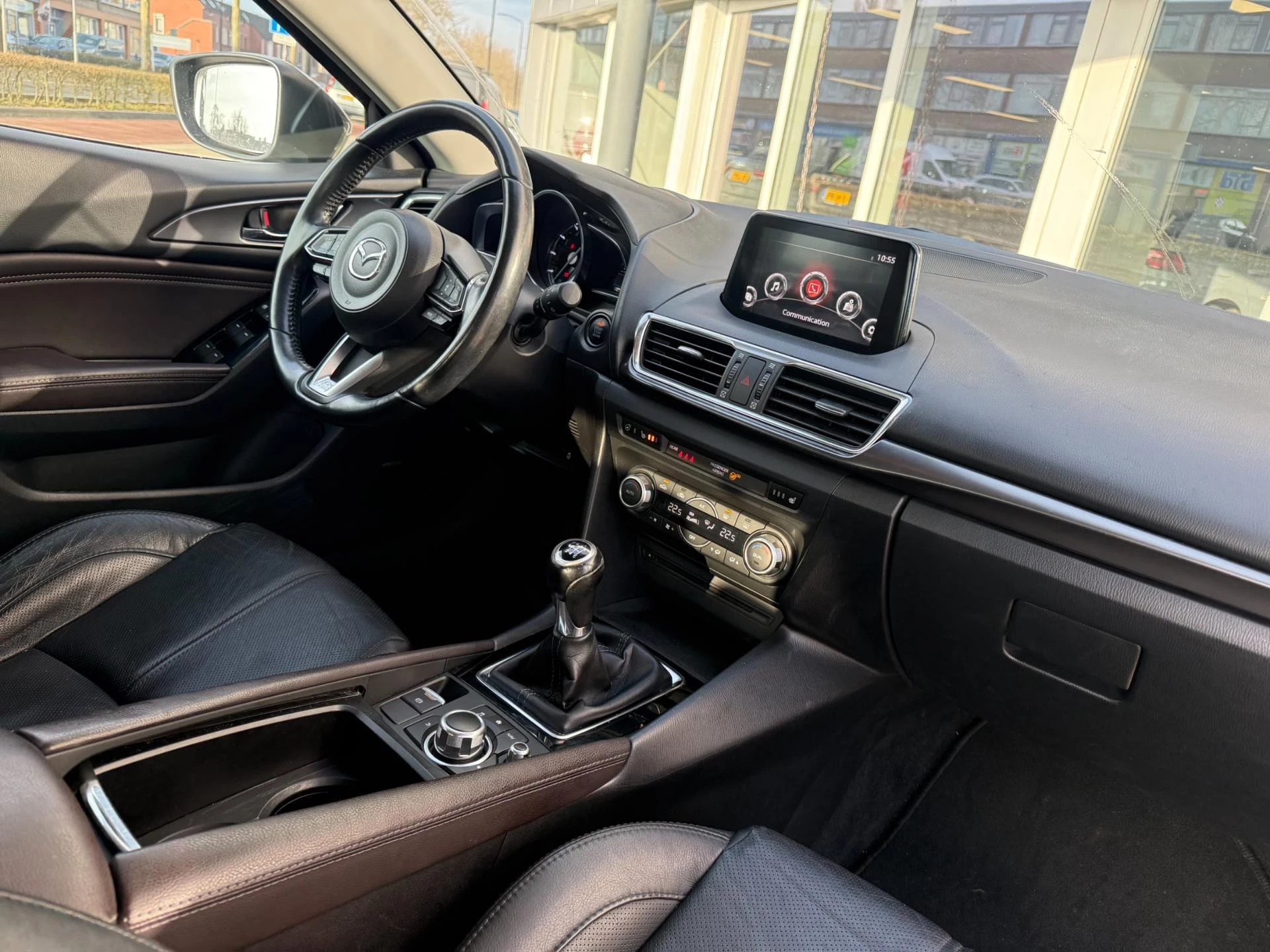 Hoofdafbeelding Mazda 3