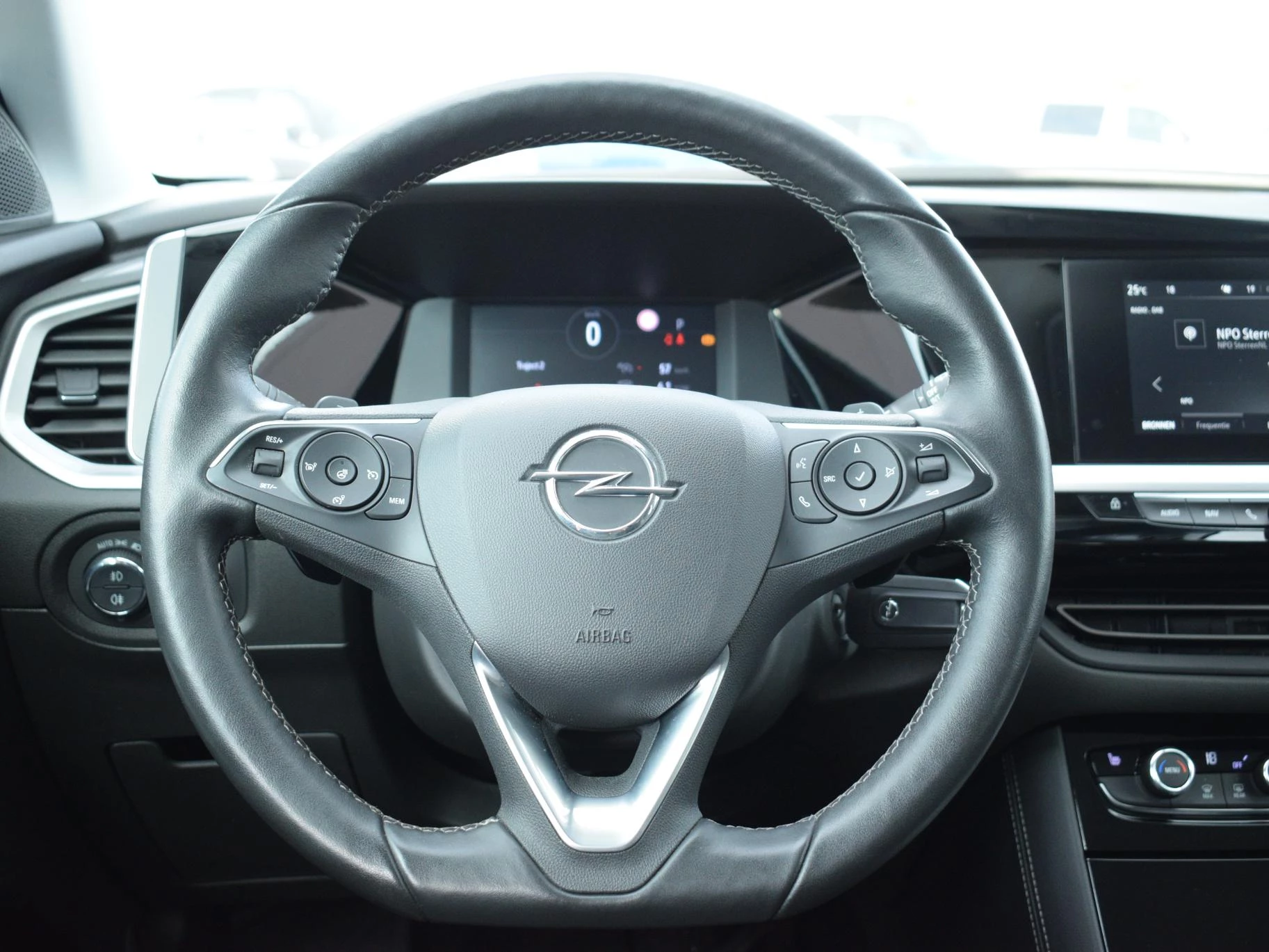 Hoofdafbeelding Opel Grandland