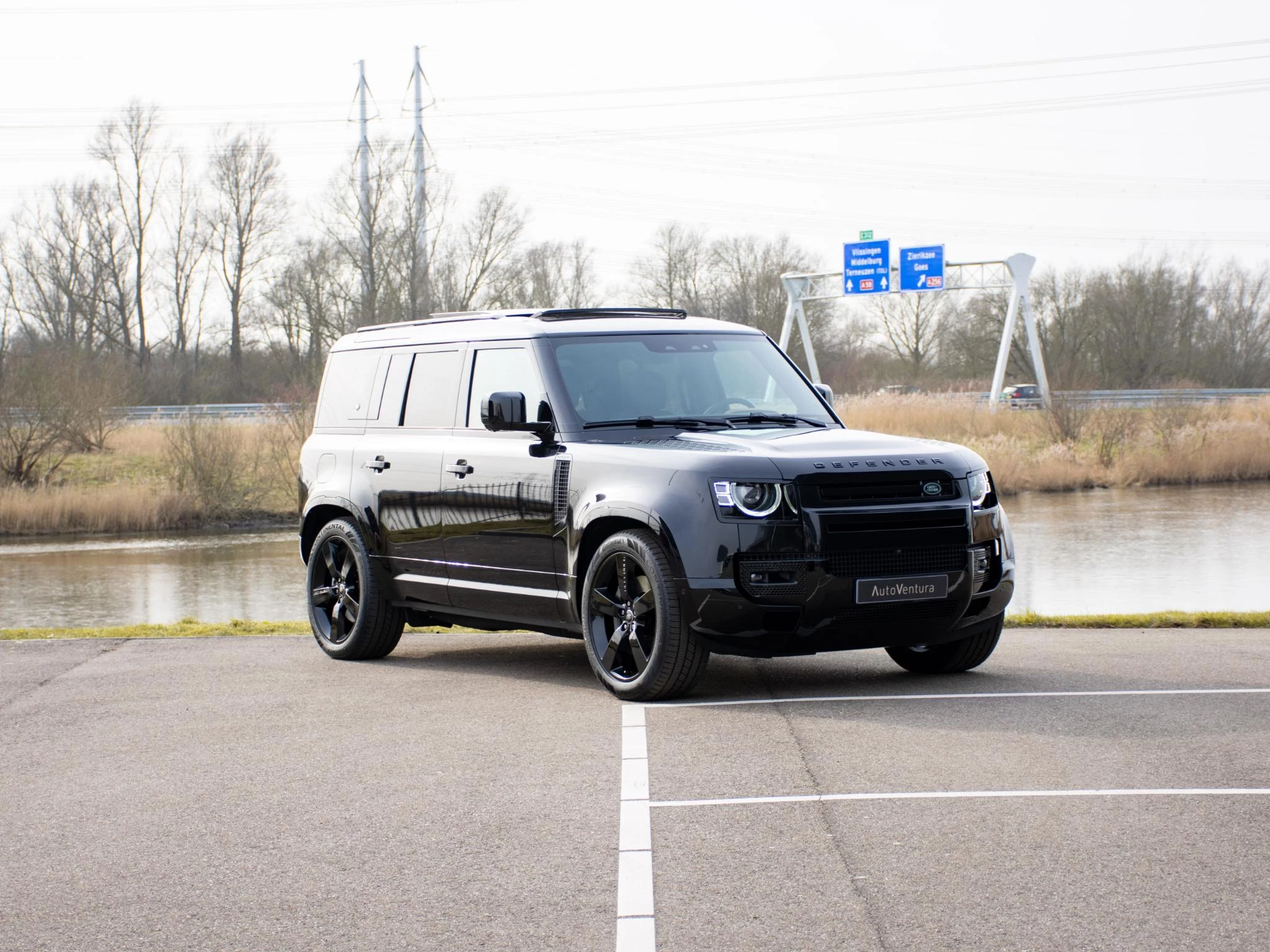 Hoofdafbeelding Land Rover Defender