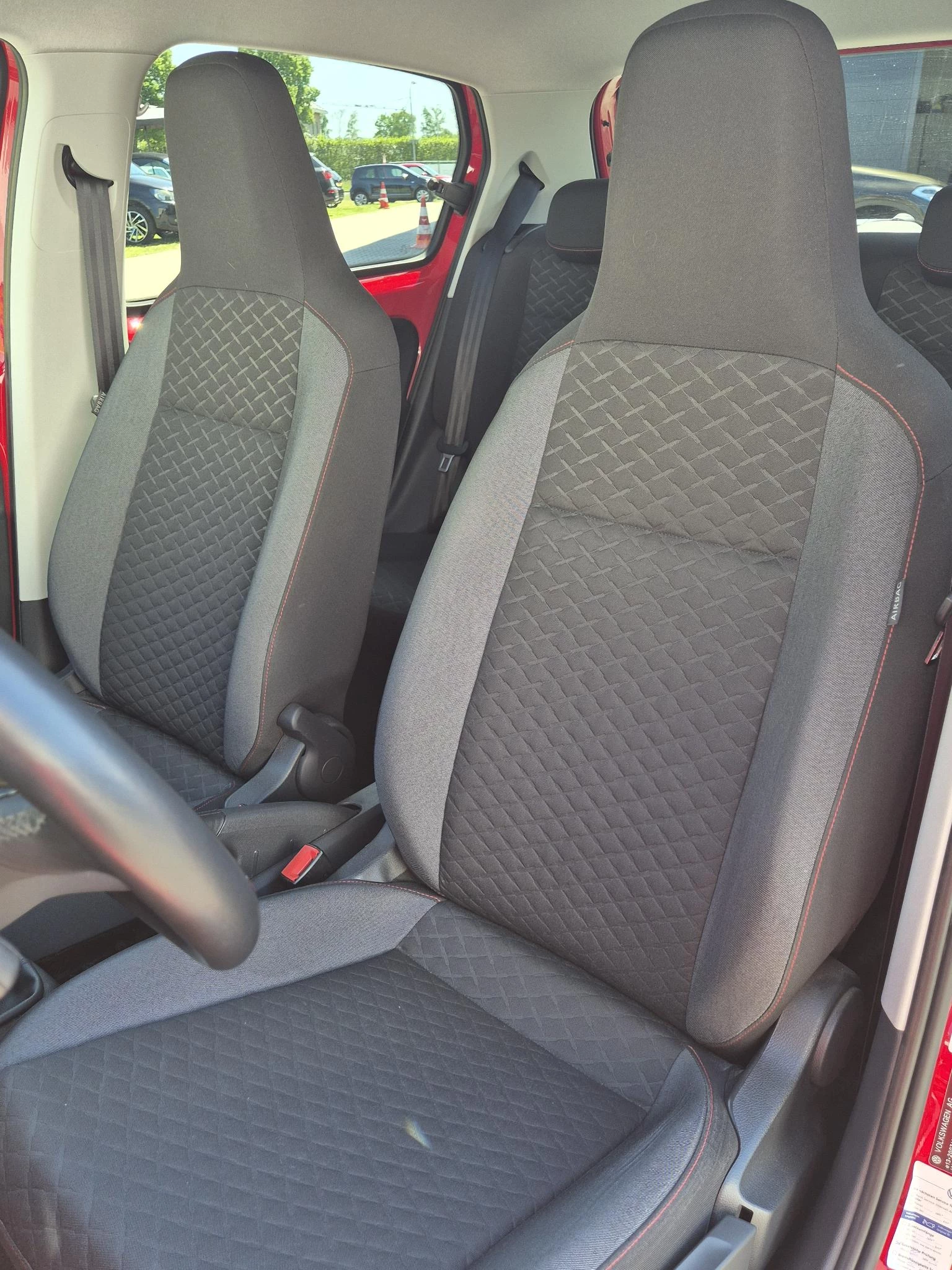 Hoofdafbeelding Volkswagen up!