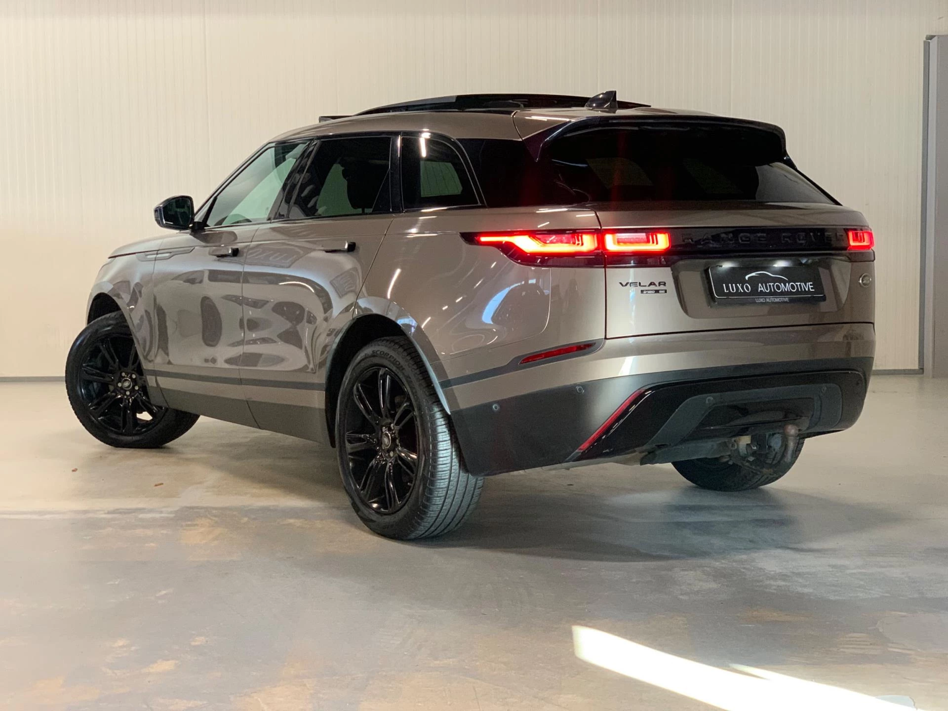 Hoofdafbeelding Land Rover Range Rover Velar