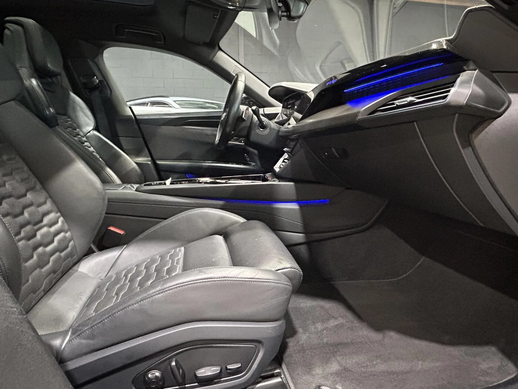 Hoofdafbeelding Audi e-tron GT