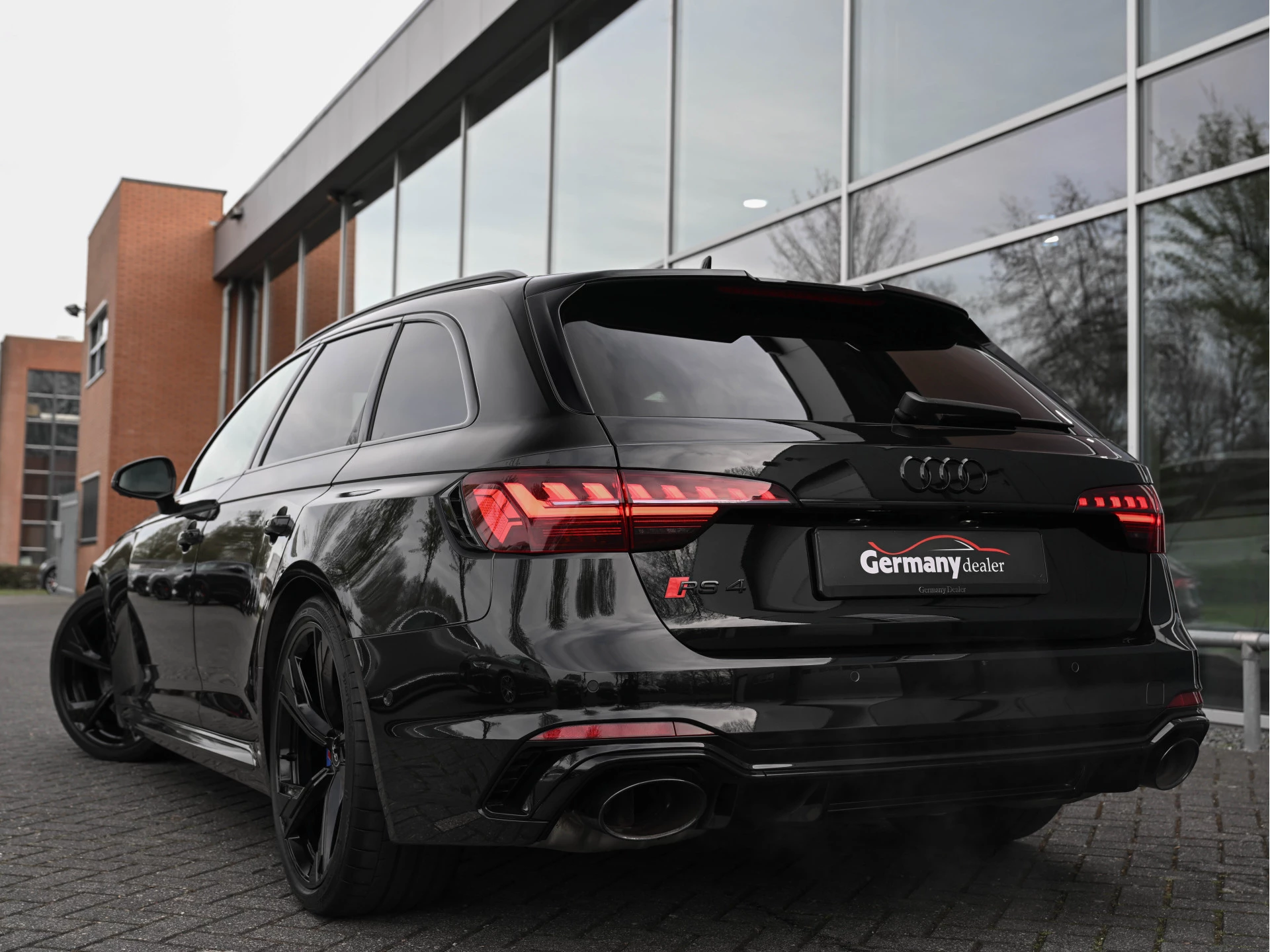 Hoofdafbeelding Audi RS4