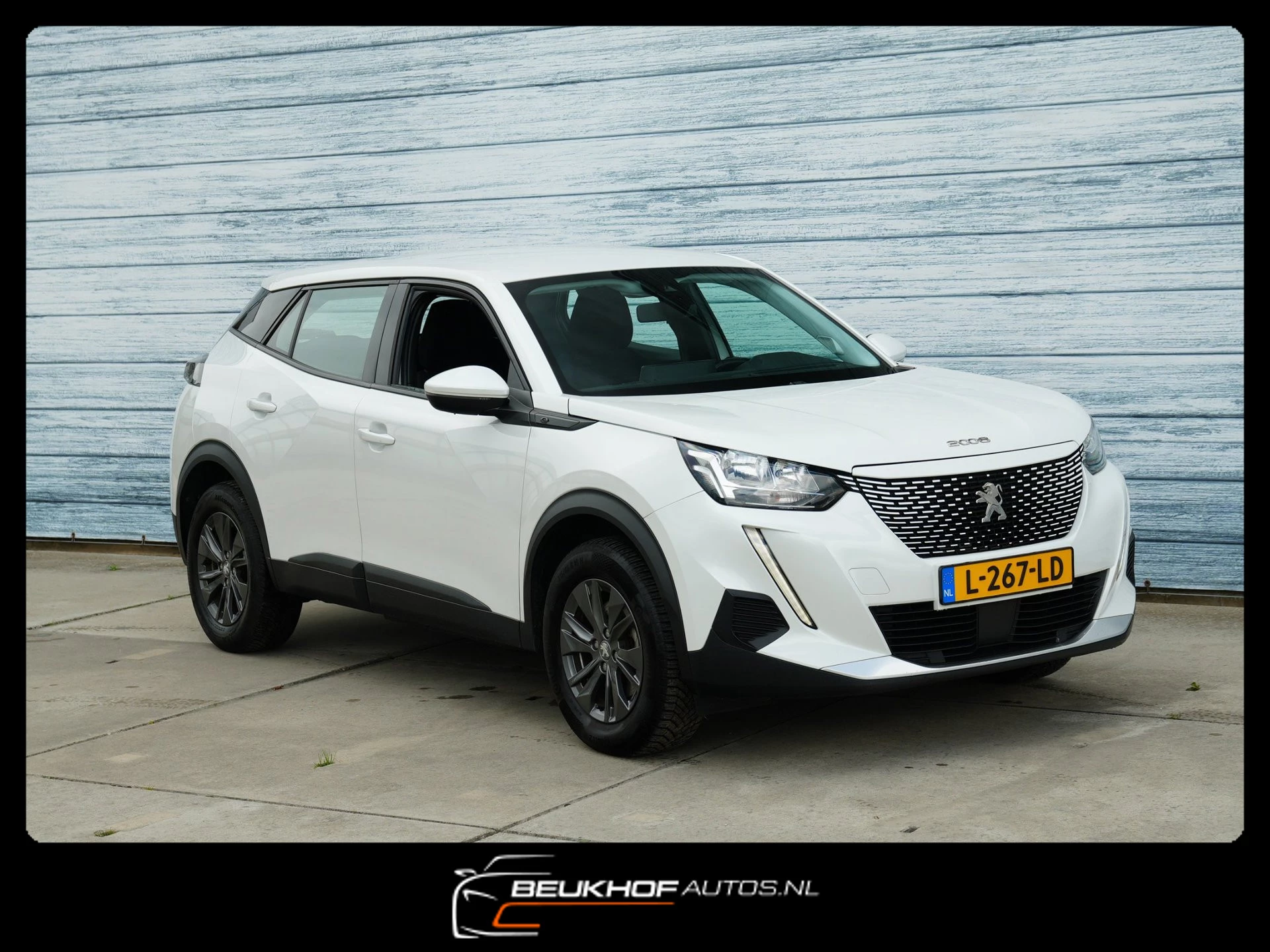 Hoofdafbeelding Peugeot e-2008