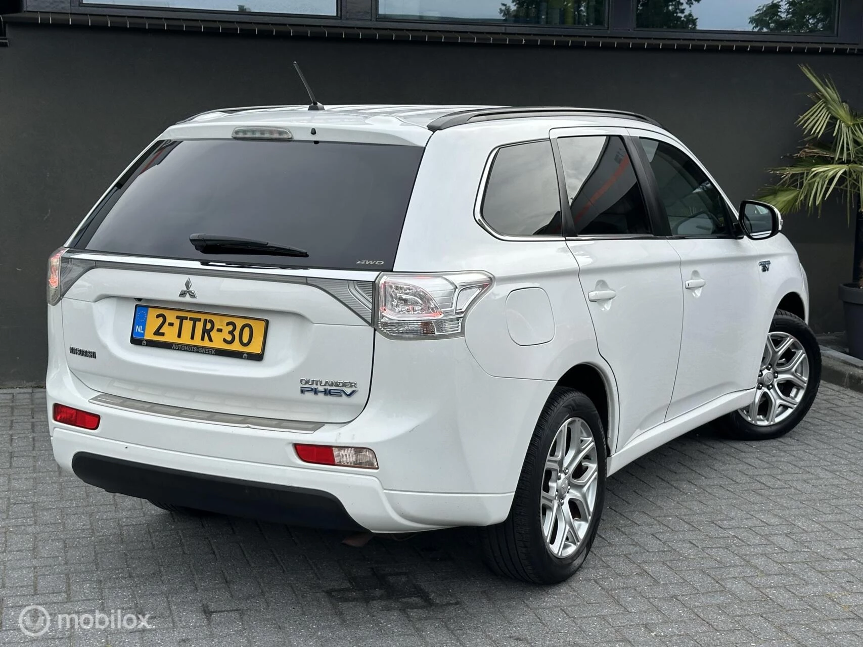 Hoofdafbeelding Mitsubishi Outlander