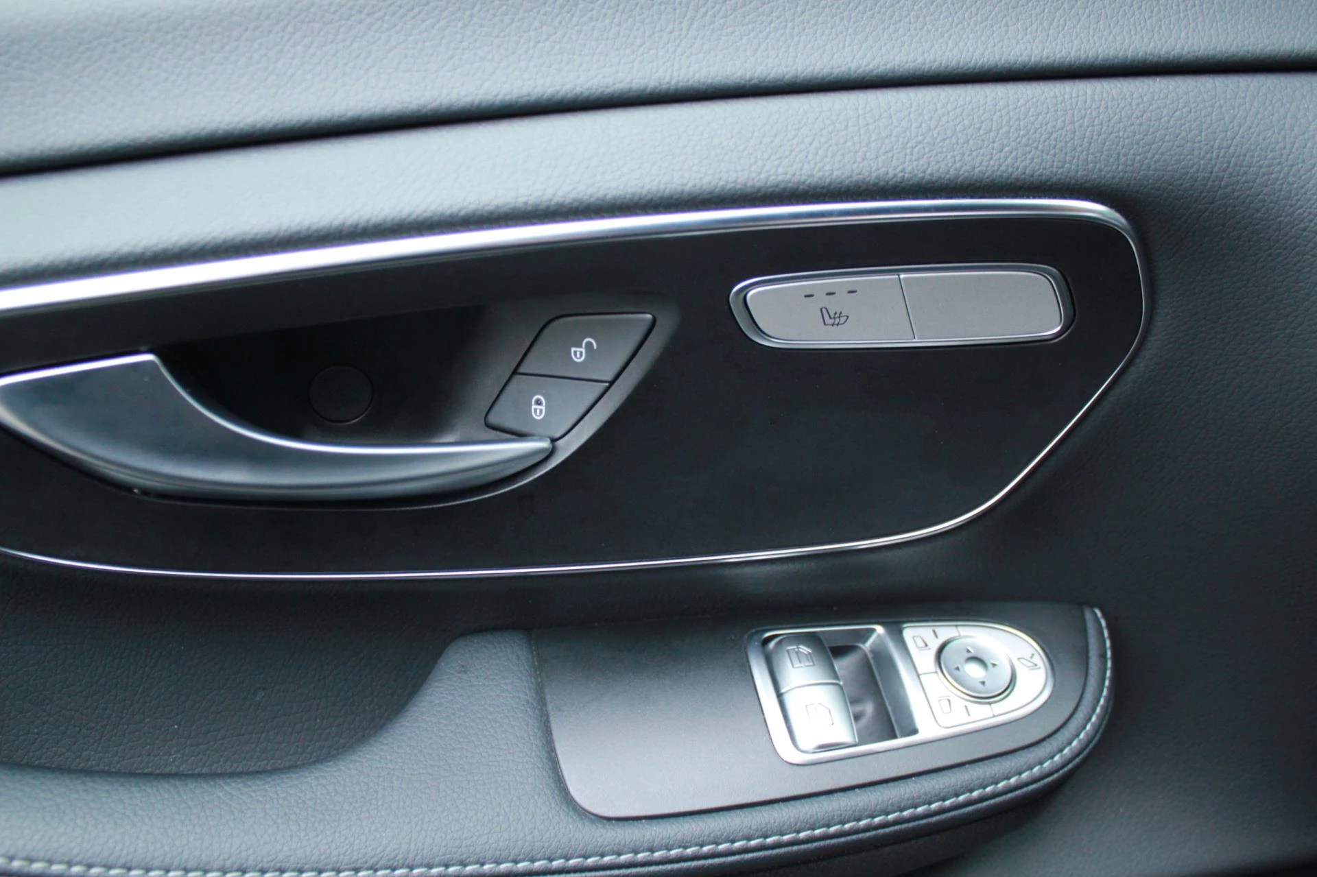 Hoofdafbeelding Mercedes-Benz EQV