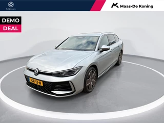 Volkswagen Passat Variant 1.5 eHybrid R-Line Edition Panoramadak · Harman & Kardon · Trekhaak · Head-up display