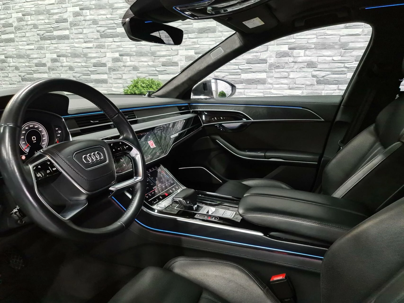 Hoofdafbeelding Audi A8