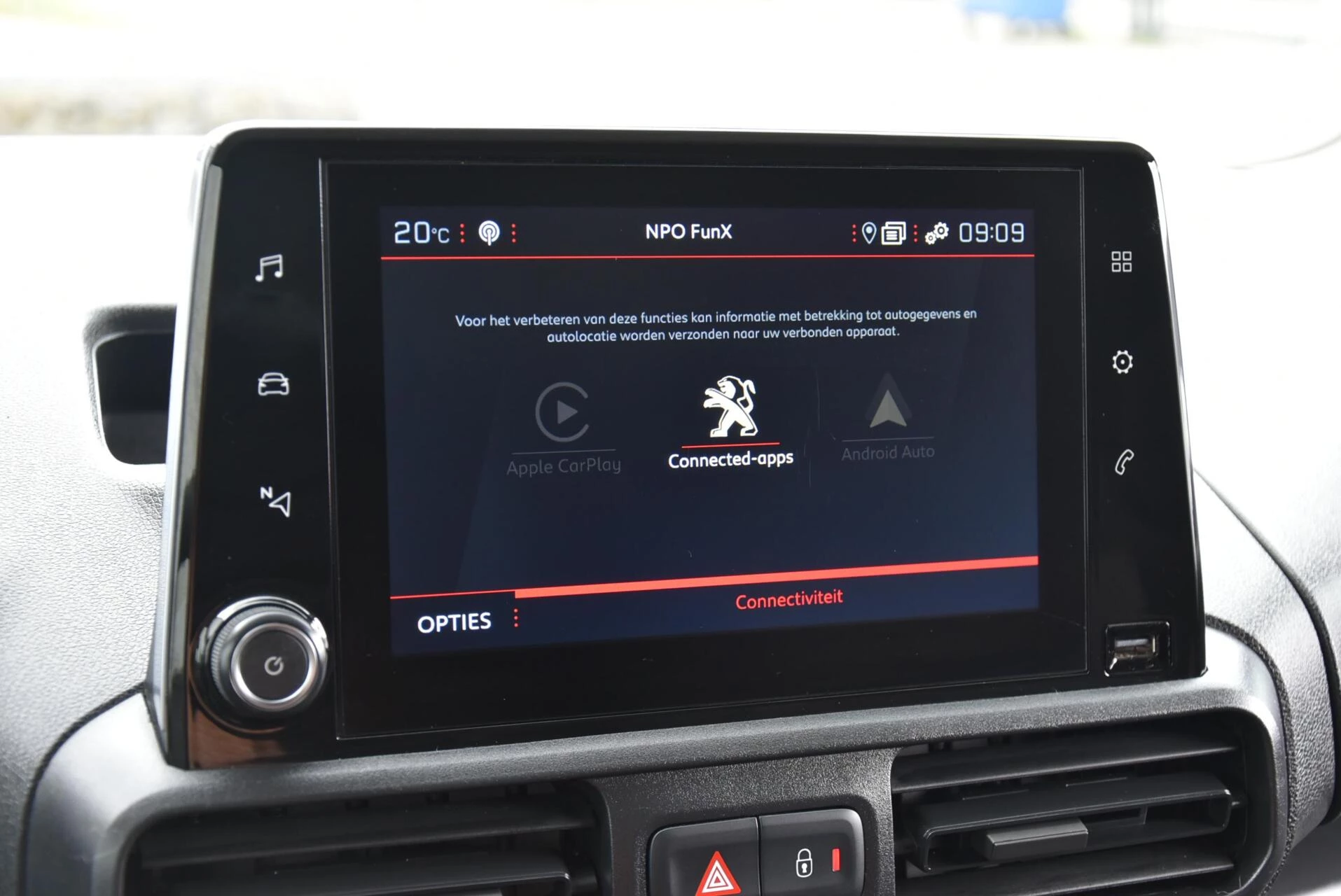 Hoofdafbeelding Peugeot Partner