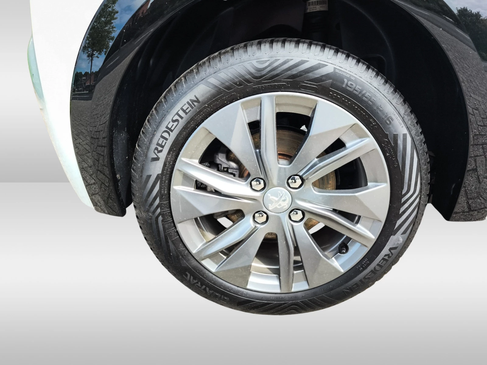 Hoofdafbeelding Peugeot e-208