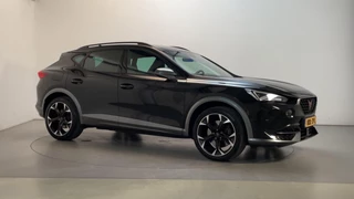 CUPRA Formentor 1.4 e-Hybrid VZ Performance 245pk Virtual Cockpit Camera Stoelverwarming Sfeerverlichting